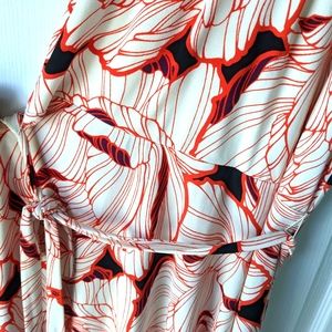 Ann Taylor Cream colored Dress with Orange and Purple Flowers Size Large